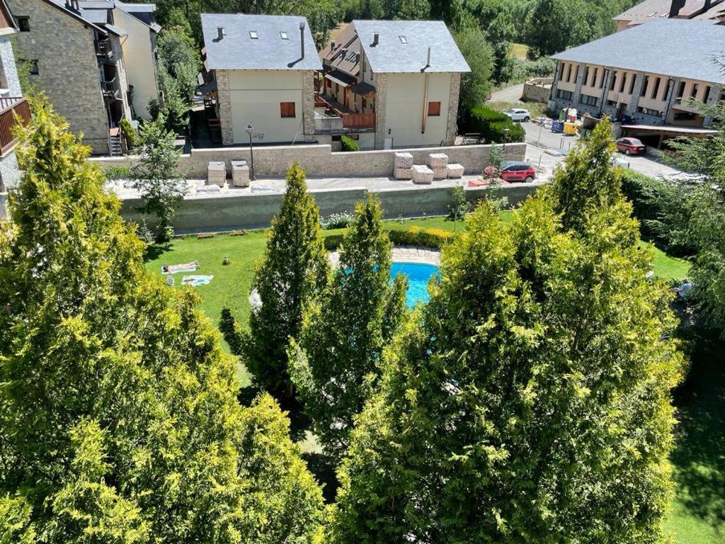 Apartamento Pico De Alba Benasque Zewnętrze zdjęcie